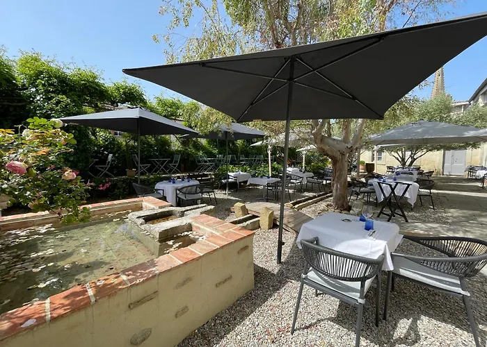 Clos Des Oliviers 4* Мирпуа