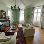 Bed & Breakfast Clos Des Oliviers 4*