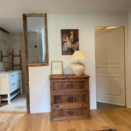 Bed & Breakfast Clos Des Oliviers 4*