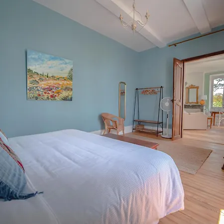 Clos Des Oliviers Bed and Breakfast Mirepoix (Ariege)