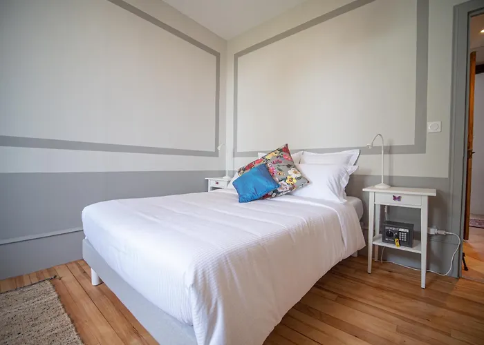 Clos Des Oliviers Mirepoix (Ariege)